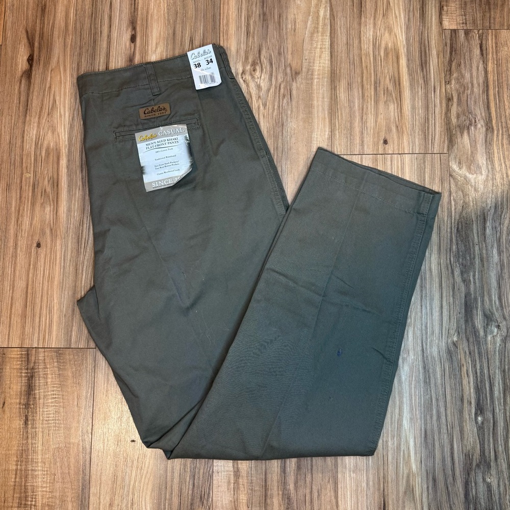 Cabela’s Casual Pants Men’s Aged Khaki Flat-front Size 38-34 New With Tags
